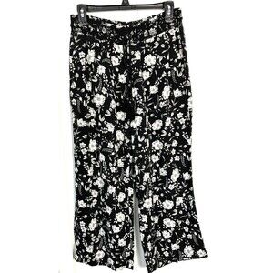 Aeropostale Womens Black White Floral Wide Leg Crop Capris Large NWOT